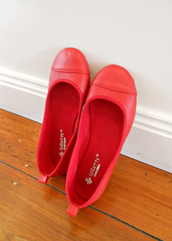 LUNAR Ballet Flats Leather Shoes 39 Cherry Red.