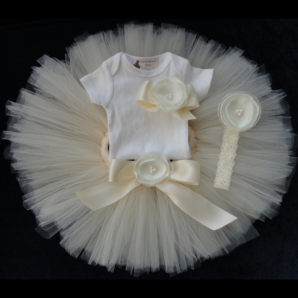 Baby Girls Birthday Tutu Dress Outfit Sweet by StrawberrieRose