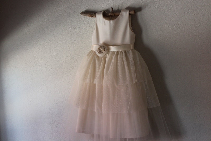 Vintage Inspired Flower Girl Dresses 5