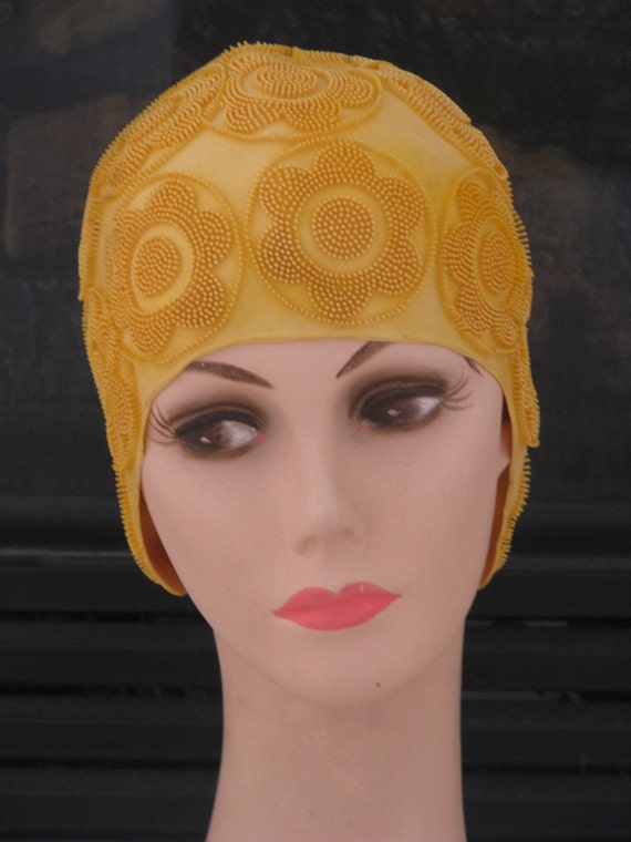 Items similar to vintage 1960s swimcap / 60s swimcap / Kleinert ...