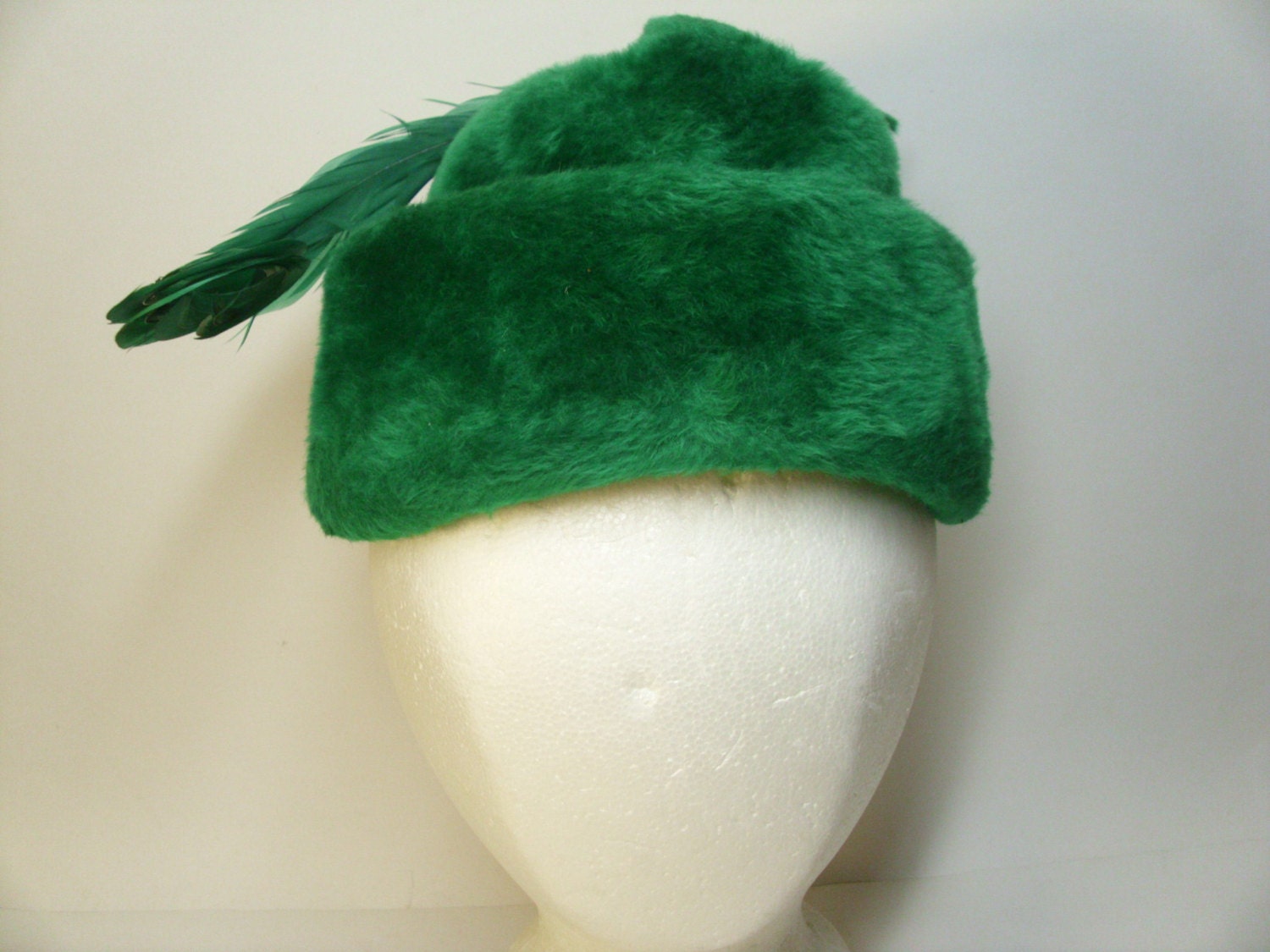 green fur cape
