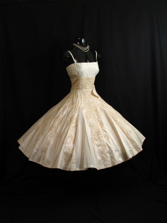 Items similar to RESERVED Vintage 1950's 50s Bombshell Beaded Sequins ...