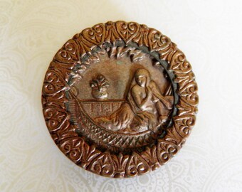 Picture Button Cleopatra & the Asp