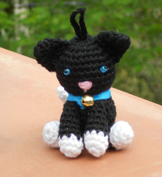 Patrón de ganchillo llavero perritos o gatitos por wolgeit en Etsy Patrón de ganchillo llavero perritos o gatitos por wolgeit en Etsy