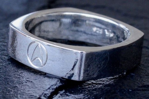 14k white gold wedding band for men star trek insignia inspired hand engraved customizable made - Star Trek Wedding Ring 14k white gold wedding band for men star trek insignia inspired hand engraved customizable made - Star Trek Wedding Ring