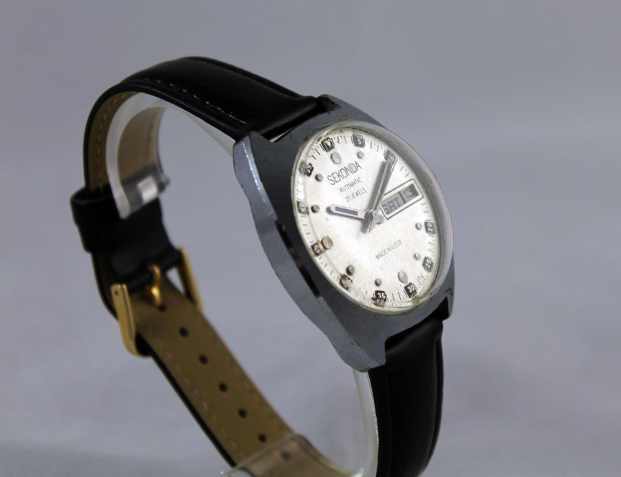 SEKONDA Vintage men's AUTOMATIC watch 25 Jewels by WatchStore