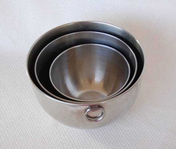 vintage stainless steel mixing bowls