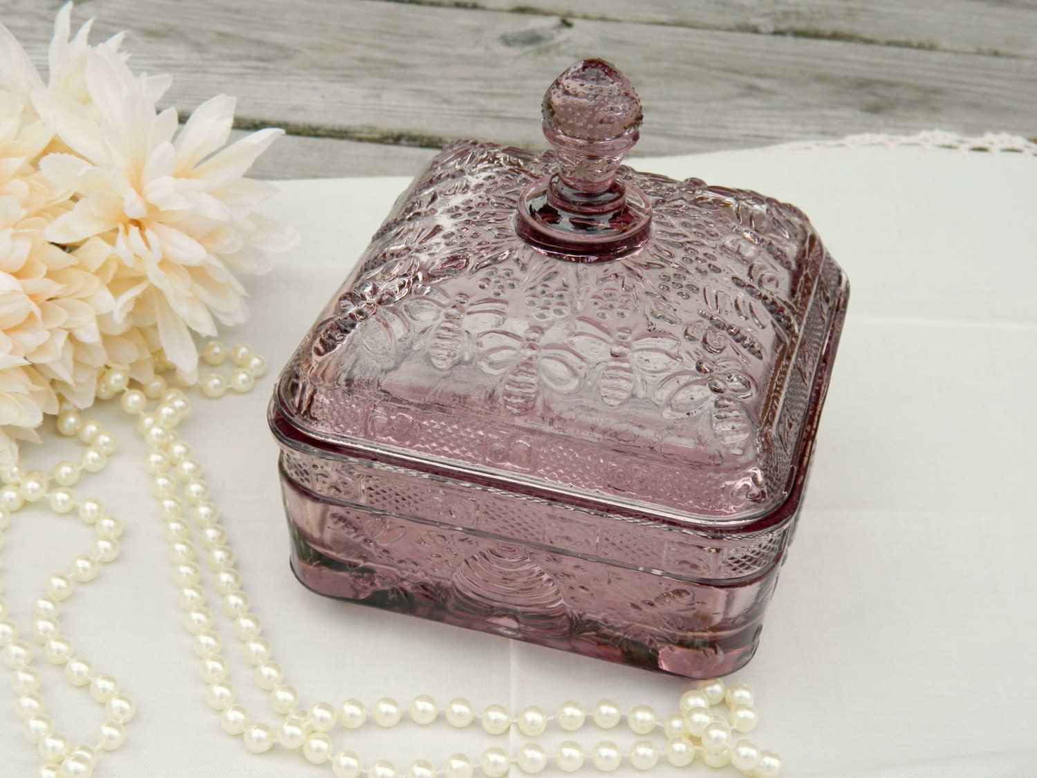 Vintage Tiara Amethyst Honey Bee Hive Candy Dish