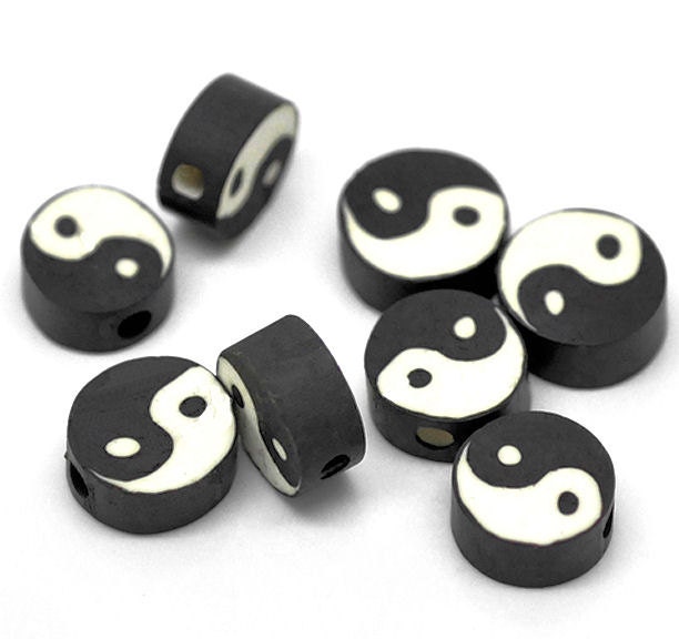 25 Yin Yang Beads Clay with Vivid Markings BD155