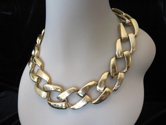 vintage-napier-jewelry-large-gold-tone-link-napier-necklace