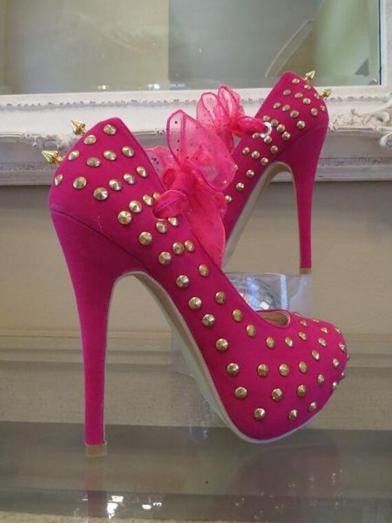 hot pink studded pumps