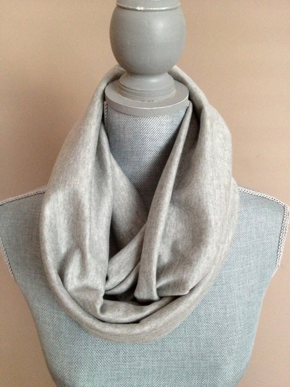 Infinity Scarf with Hidden Pocket Knit Gray