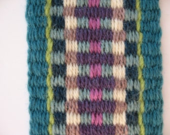 hand-woven renaissance medieval wool inkle belt sash