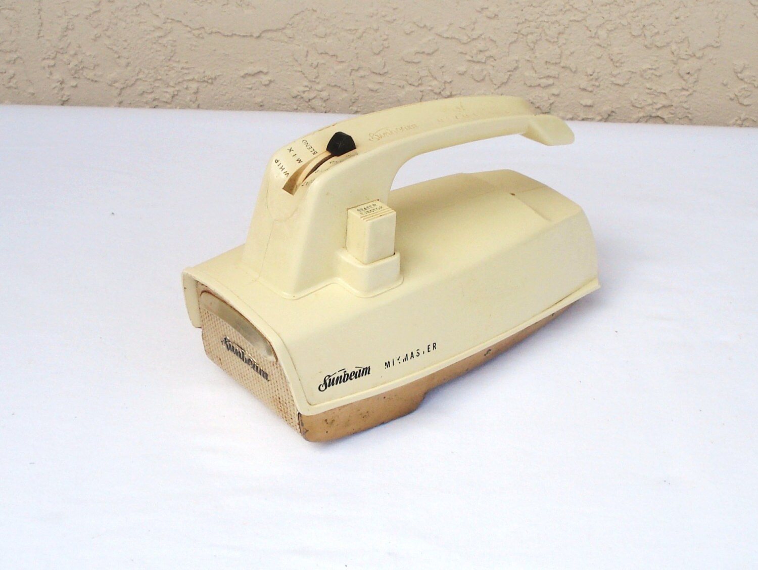 Vintage SUNBEAM MIXMASTER 3 Speed Electric Hand Mixer Motor
