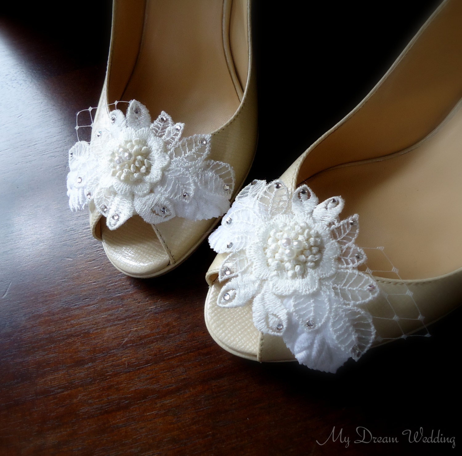 Ivory bridal shoe clips. Venice lace accented by MyDreamWedding