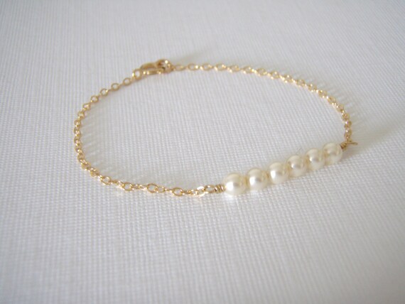 Bangle necklace with pearl gold