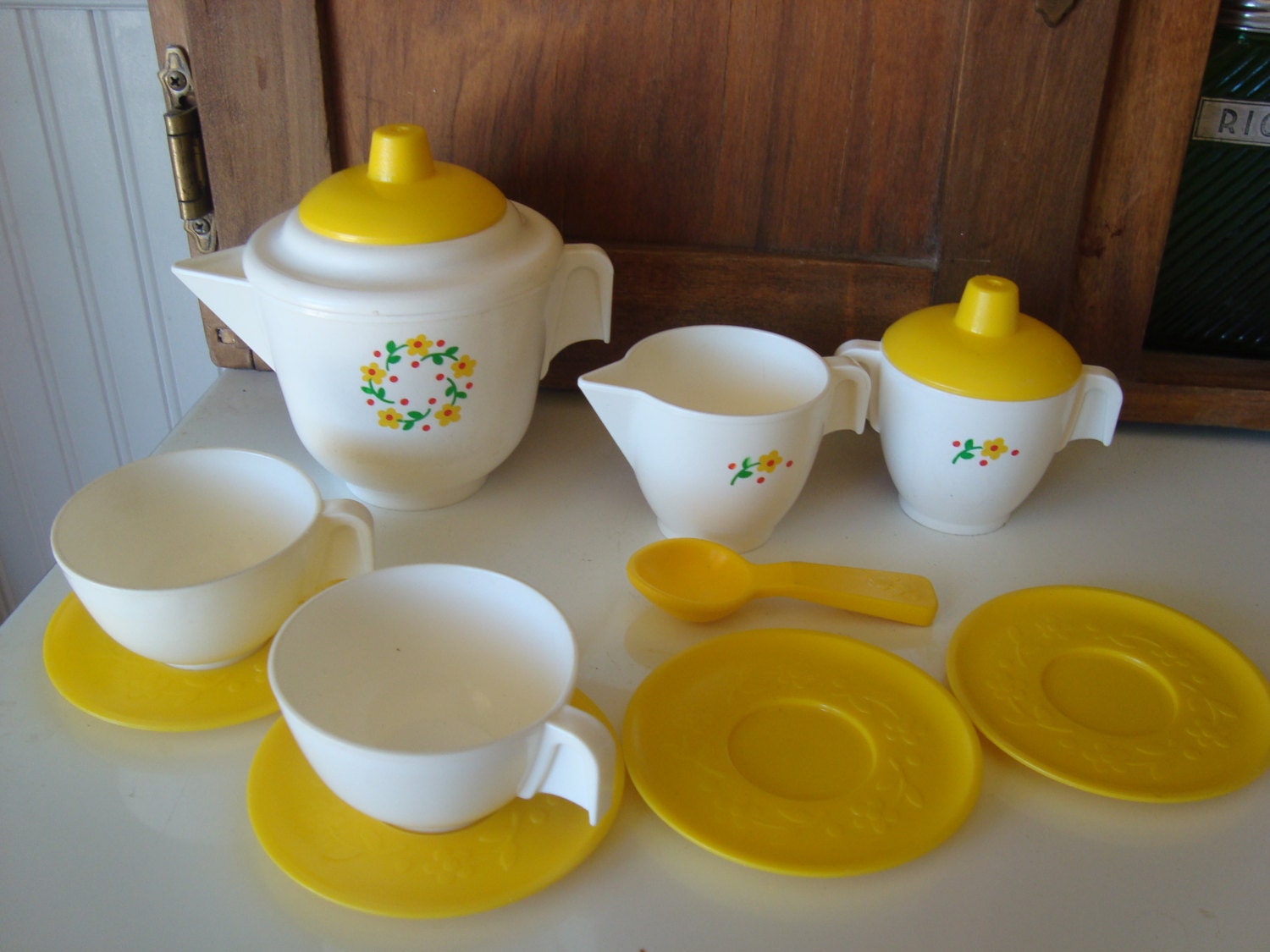 fisher price tea pot set