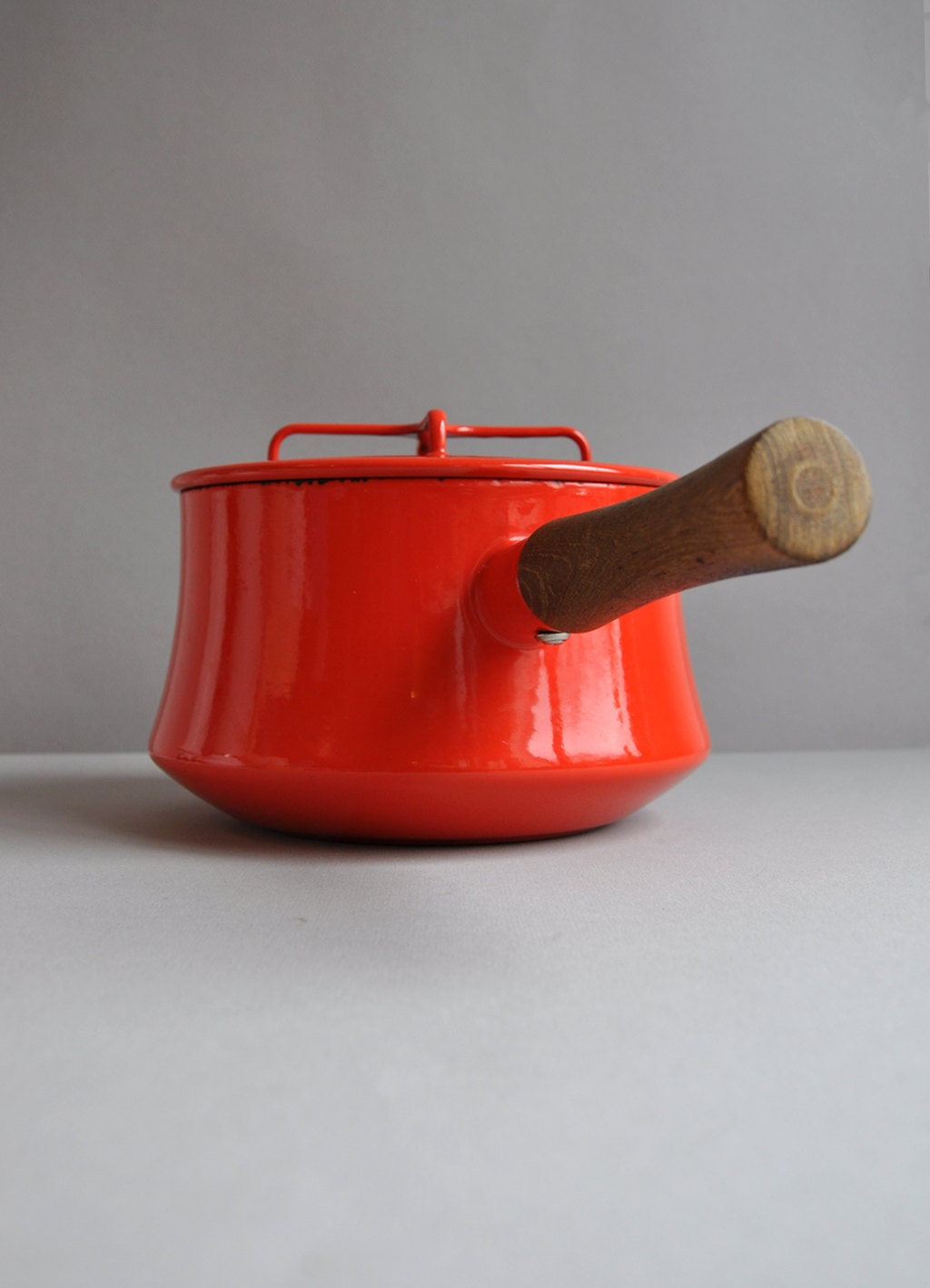 HOLD. Dansk Red Kobenstyle Pot with Handle 3QT by MisterTrue