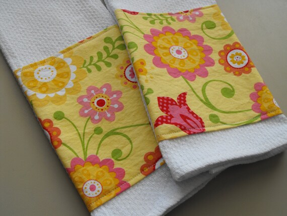 Items similar to Set of Two Kitchen Towels / Yellow Floral Fabric ...