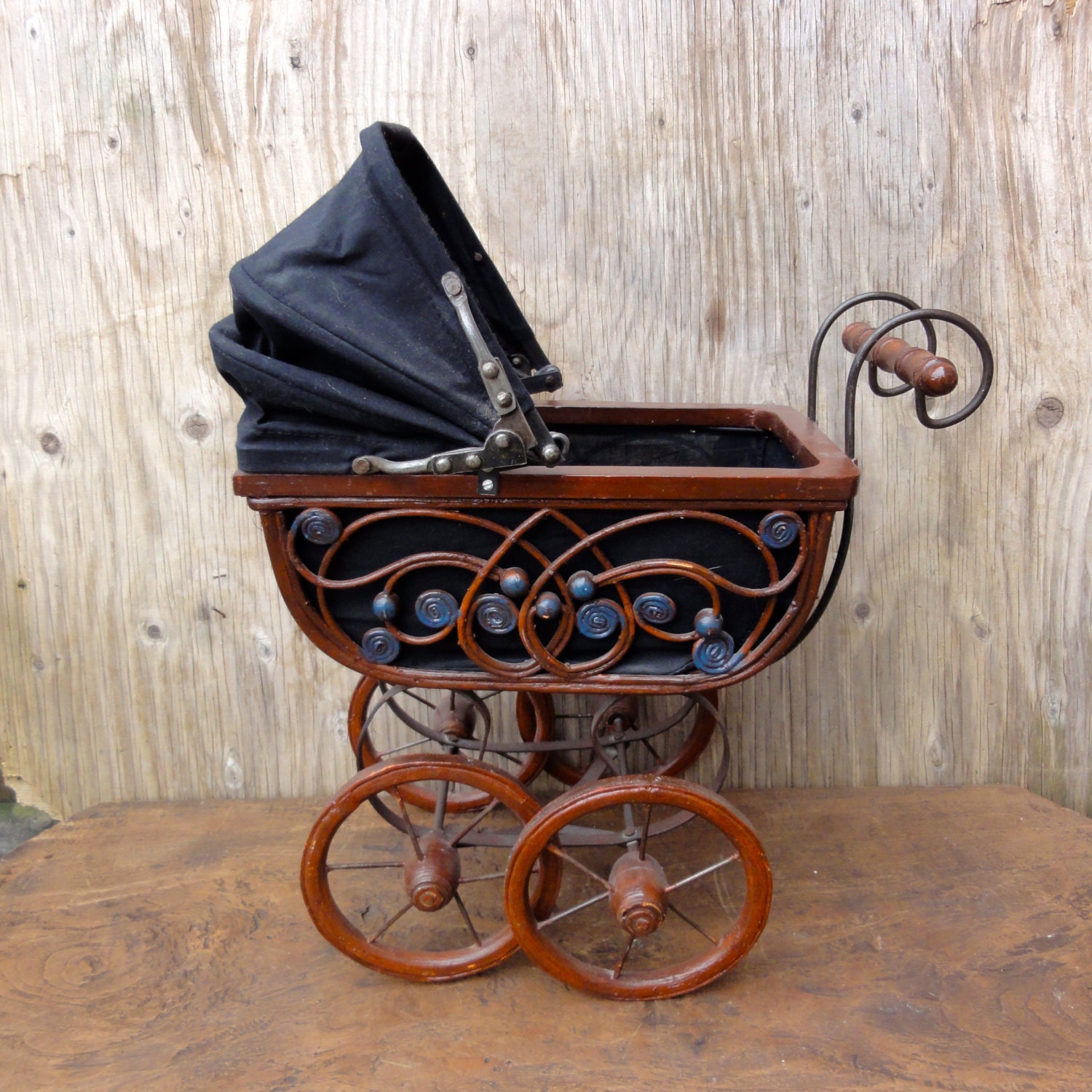 Vintage Doll' s Baby Carriage Pram Pushchair Buggy by oldamsterdam
