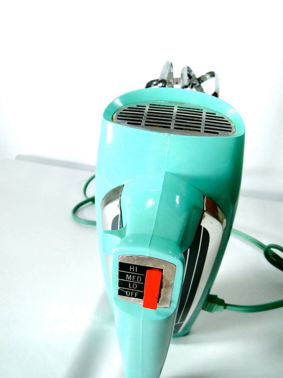 Vintage Hand Mixer Turquoise General Electric Kitsch 1950s