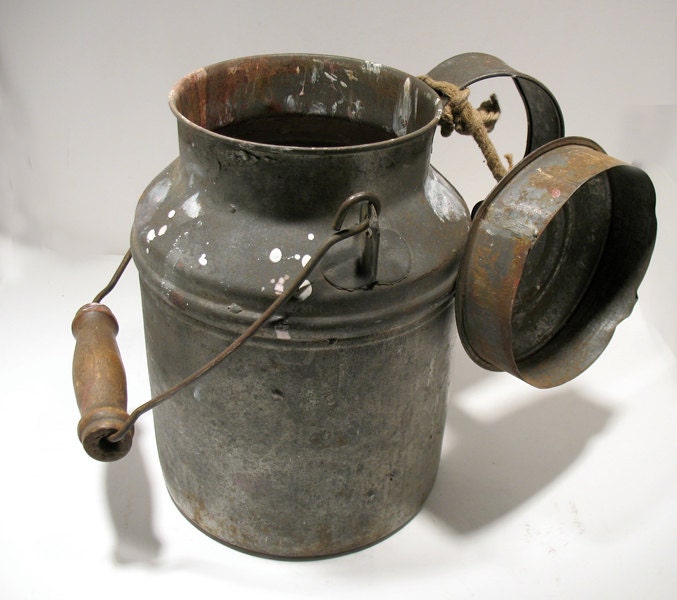 Vintage Milk Pail Primitive Tinware Vintage