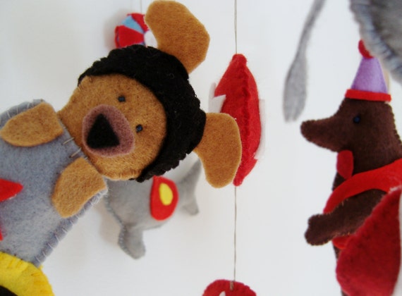 Baby grib mobile - Nursery mobile - Baby mobile -Felt mobile - Circus mobile
