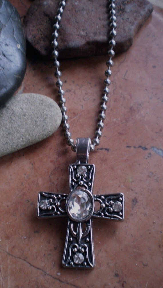 Items similar to Faith necklace on 22