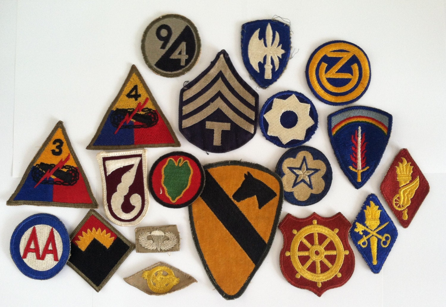 Lot 19 Vintage Wwii Era U.s. Army Patches