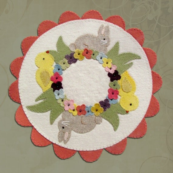 PATTERN Spring In Bloom Wool Applique' Candle Mat pattern