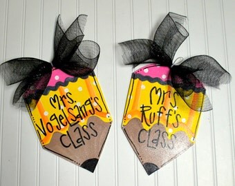 Teacher Gift | Teacher Wreath | Teacher Appreciation Gift | Personalized Teacher gift | Teacher Classroom Decor | Teacher Name Sign