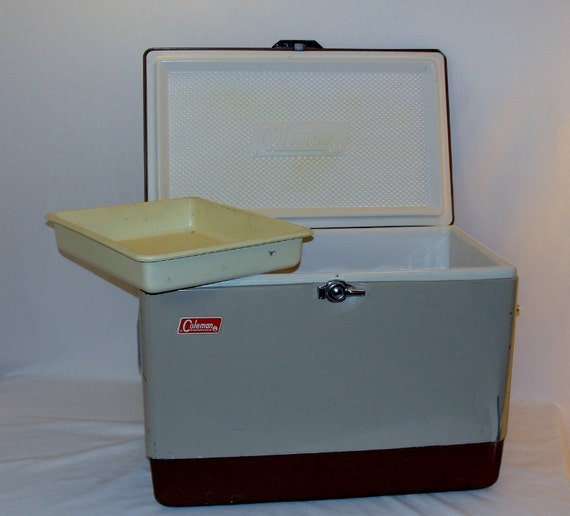 Vintage Coleman Cooler 54 Quart