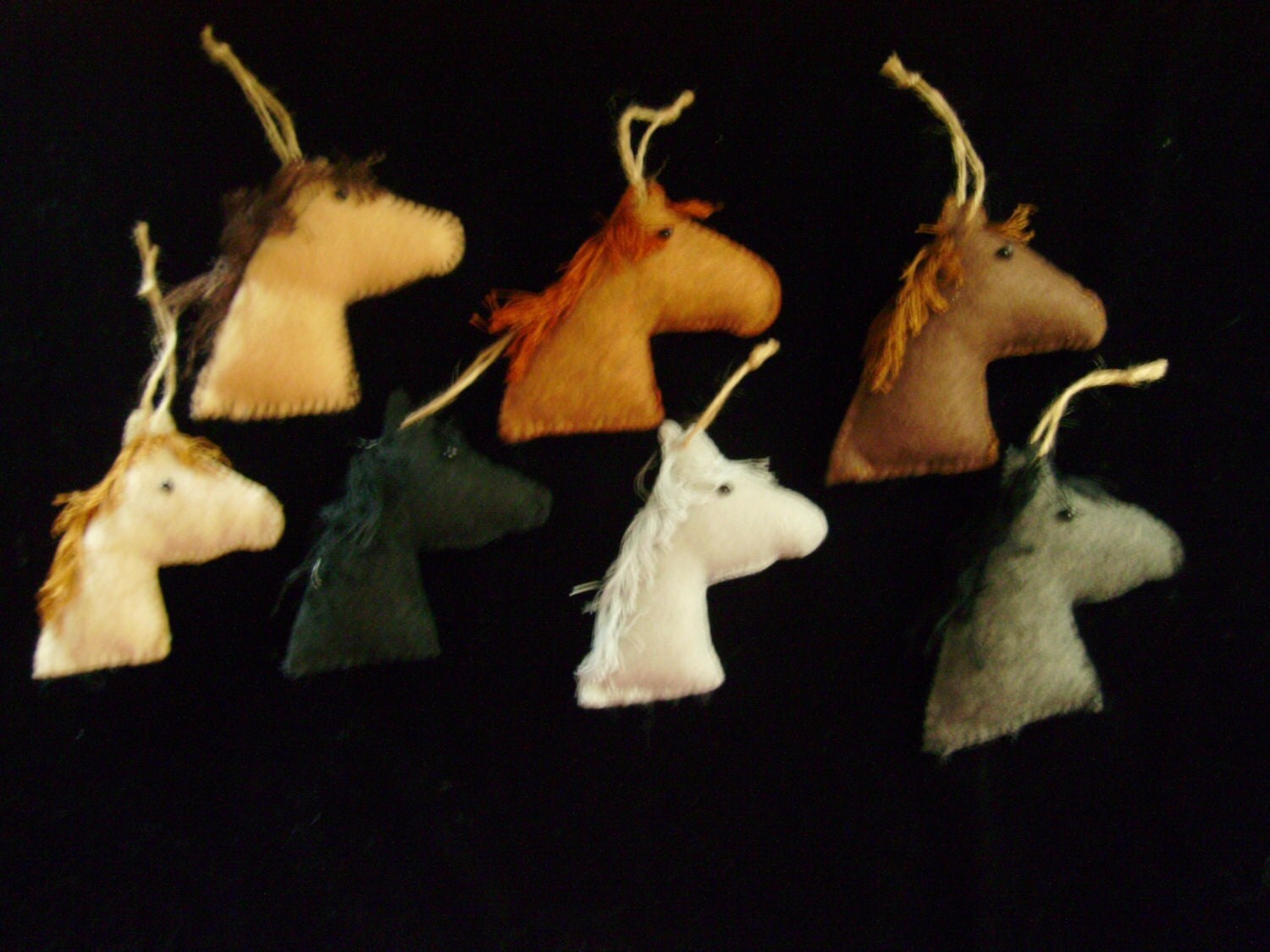 Horse Head Ornament or Gift Tag
