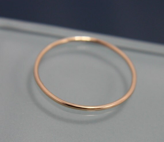 https://www.etsy.com/listing/150137358/thin-gold-ring-14k-solid-yellow-gold?ga_order=most_relevant&ga_search_type=all&ga_view_type=gallery&ga_search_query=solid%20gold%20thin%20ring&ref=sc_gallery_2&plkey=ed700604ff3fa3290641ad715bc6c393ad88e234:150137358