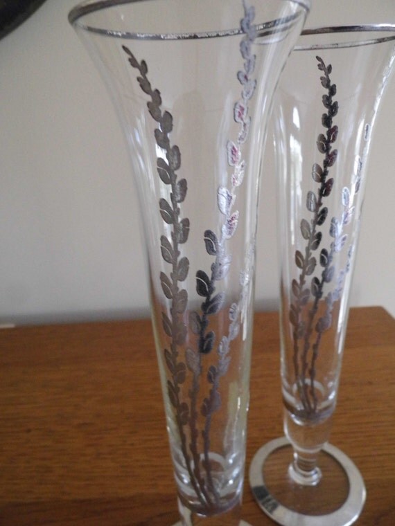 Pair of Beautiful Vintage Champagne Flutes/Bud Vases with