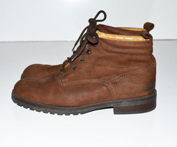 Vintage St Johns Bay Boots Womens Brown Leather Ankle Boots
