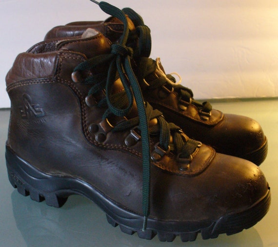 Vintage EMS Made in Italy Hiking Boots Alico