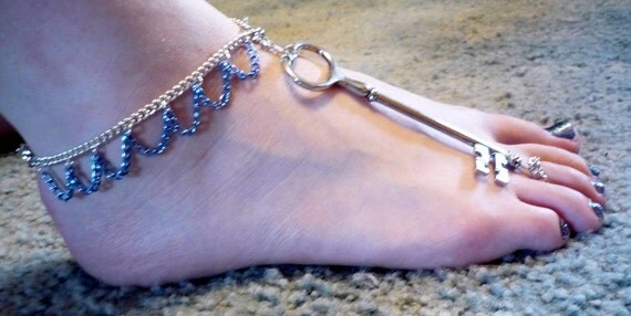 Unique Foot Jewelry, Blue Chain Barefoot Sandals with Skeleton Key ...