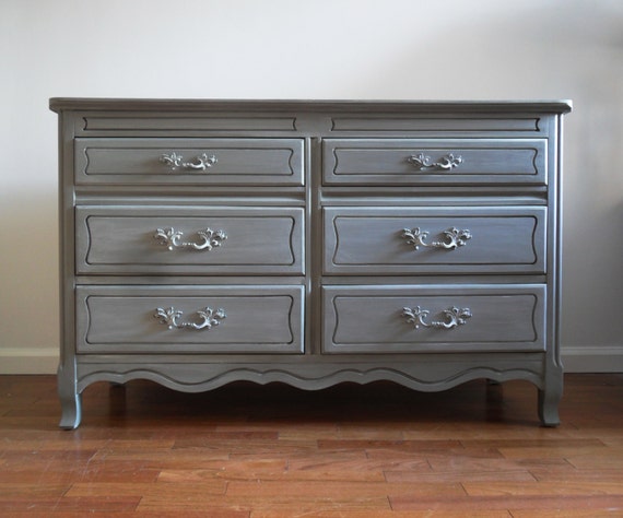 French Light Grey Dresser/Chest of Drawers/Bureau/Baby