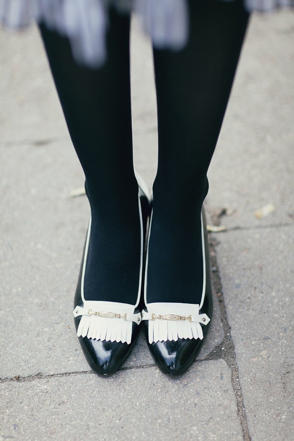 Vintage Black White Heels / 1960's leather black and white
