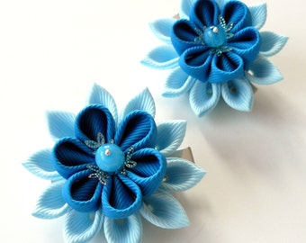 Kanzashi Fabric Flowers. Set of 2 hair clips. Shades of blue.