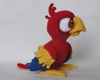 Amigurumi Crochet Pattern - Chili the Parrot