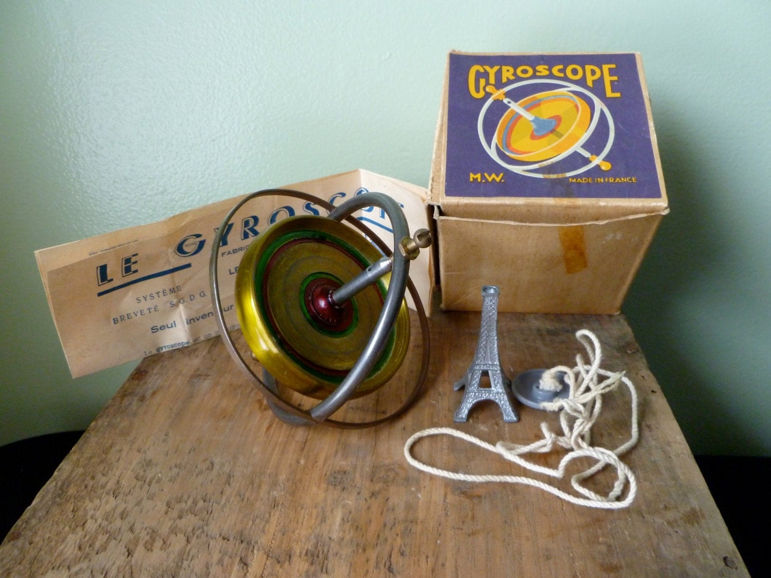 Vintage Gyroscope Made in France Complete w/Box Eiffel