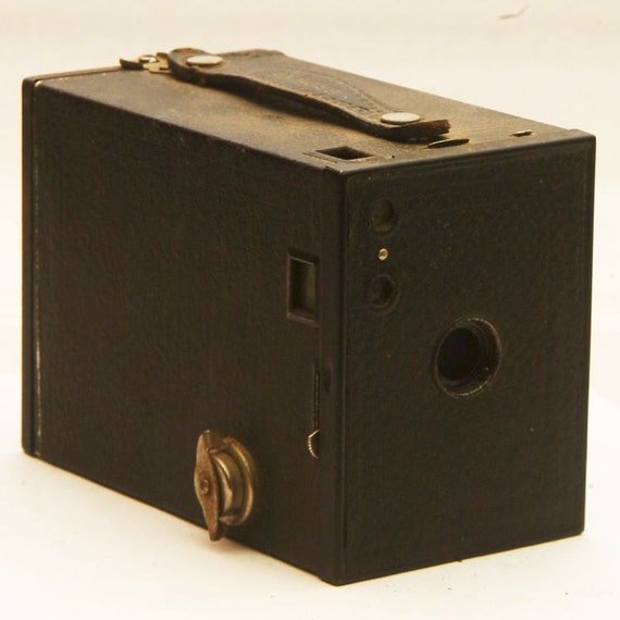 Vintage Box Camera Kodak No.2 Brownie 120 Film Camera with