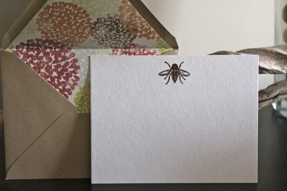 Bumble Bee Embossed Flat Note Card Mini Set with Natural Lined Envelopes