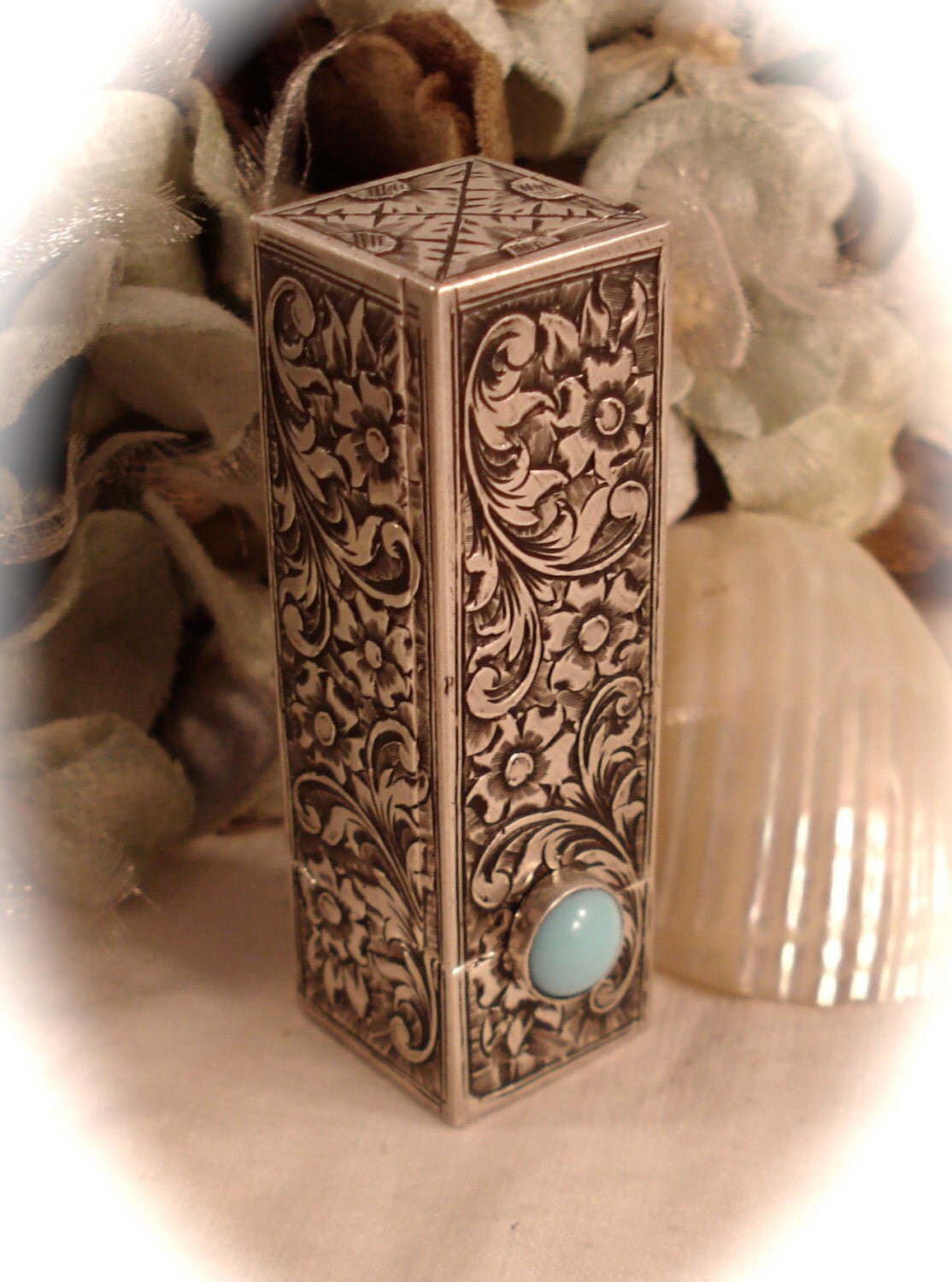 Vintage SILVER MIRROR LIPSTICK Holder Compact Pretty Floral