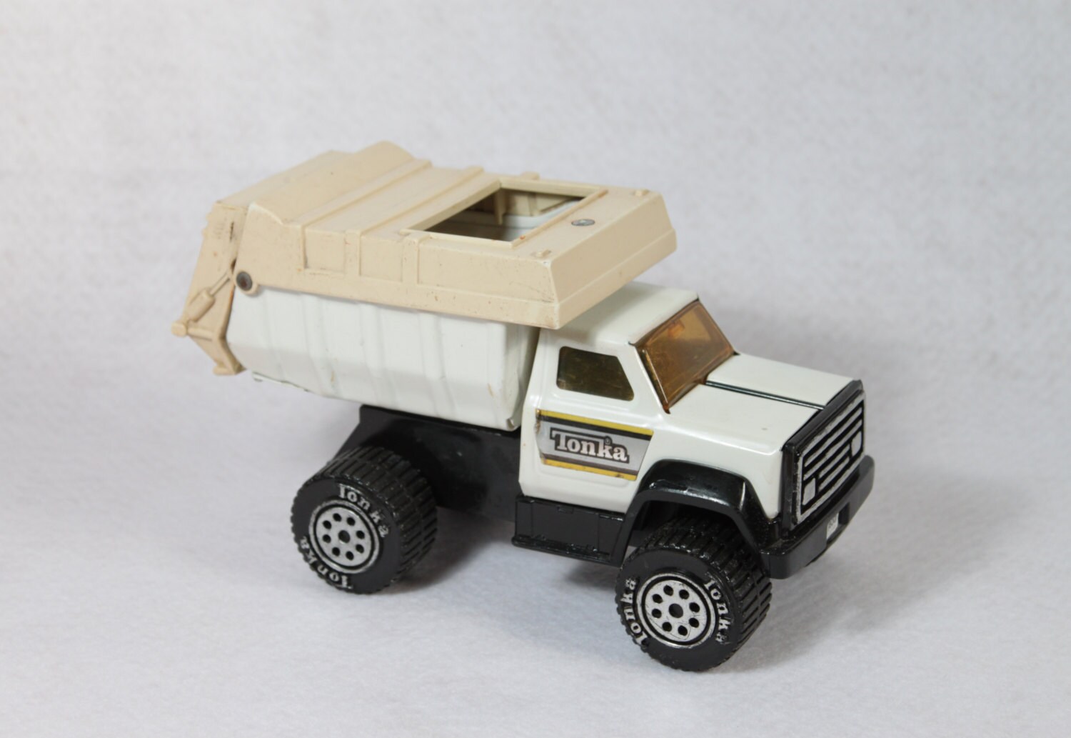 vintage tonka garbage truck
