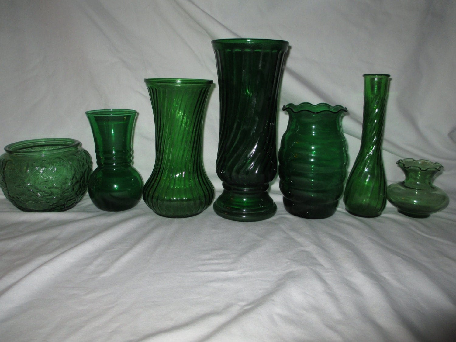 Vintage Forest Emerald Green Glass Vases Anchor Hocking