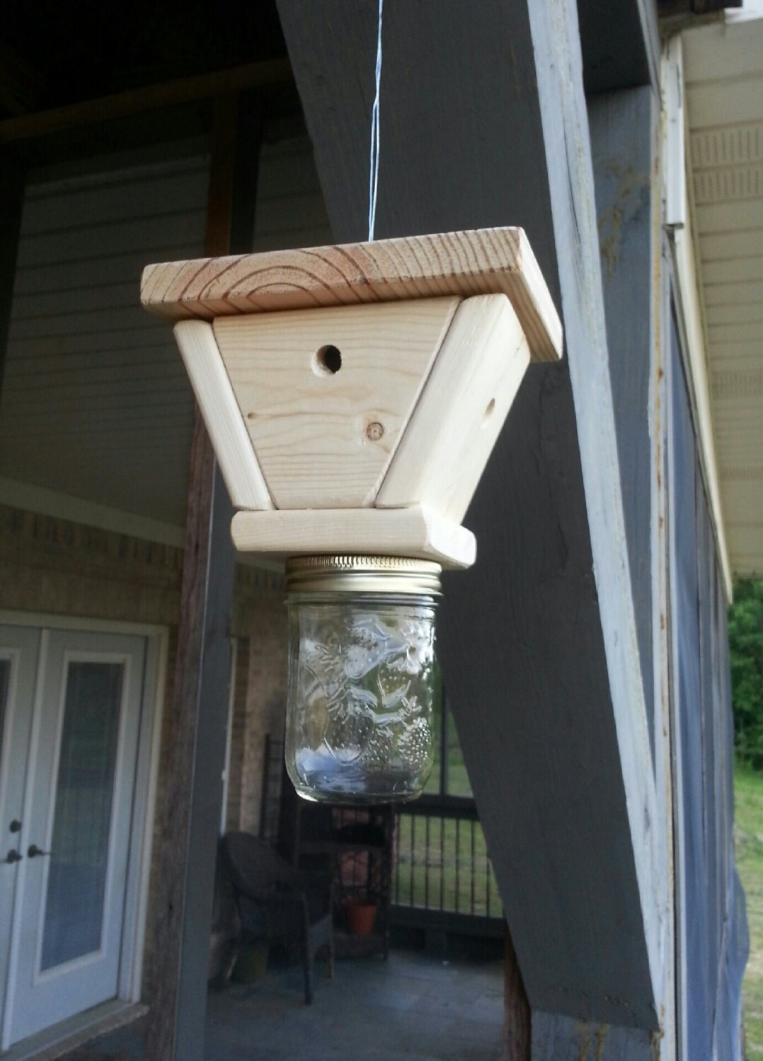 Carpenter Bee Trap..Insect..Wasp Trap