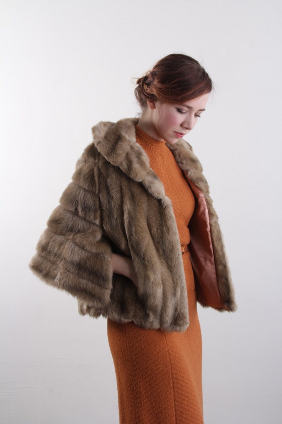 ON HOLD Vintage Stole . Faux Fur Shawl . Wrap . 1950s
